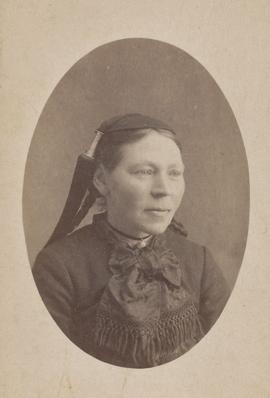 Þorbjörg Helgadóttir (1839-1929) ljósmóðir Marðarnúpi