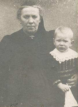 Rósa Benediktsdóttir (1848-1921) Skúfi ov-Jens Benediktsson (1910-1946) prestur Hvammi Laxárdal 1...