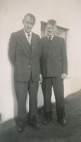 Arnþór Árnason (1904-1983) Kennari Lundi og Halldór bróðir hans