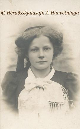 Jónína Guðrún Benediktsdóttir (1895-1981) Rvk, Steinnesi 1930