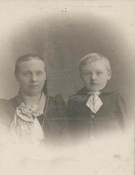 Álfheiður Guðjónsdóttir Blöndal (1874-1941) og Jean Valgard Blöndal (1902-1965) Skróki