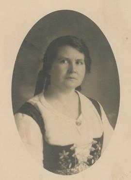 Helga Helgadóttir (1880-1964) Flögu og Blönduósi