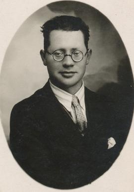 3486-Ari Jónsson (1901-1966)-Skuld Blönduósi-maður 3487
