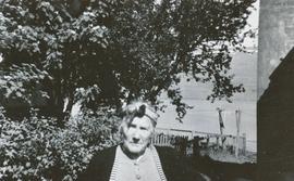 Þura Árnadóttir (1891-1963) í Garði skáldkona
