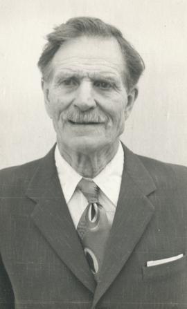 13976c-Páll Bjarnason (1884-1968) Ólafshúsi.tif