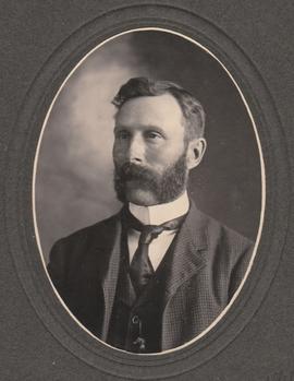 Jón Gíslason Gillies (1852-1940) frá Eyvindarstöðum, Winnipeg