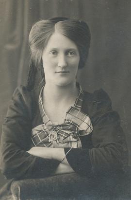 Ágústa Agnes Pétursdóttir (1885-1954) Rvk