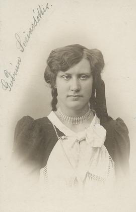 Guðrún Sveinsdóttir (1890-1978) kennari Sauðárkróki