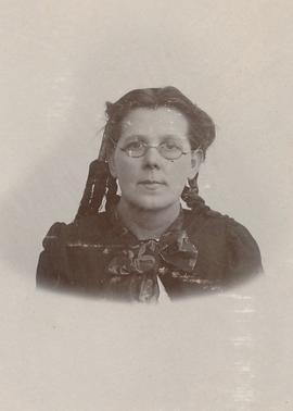 Ingibjörg Lárusdóttir (1860-1949) Ólafshúsi
