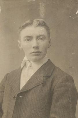 Axel Valdimar Vilhelmsson (1890-1927) verslunarstjóri Akureyri