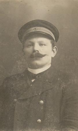 Jón Sigurður Sigfússon Bergmann (1874-1927) lögreglumaður og skáld Hafnarfirði