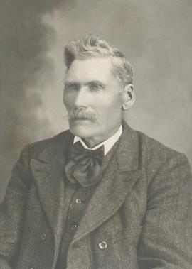Sveinn Jónatansson (1851-1936) Hrauni á Skaga frá Tjörn