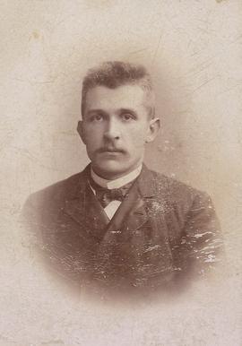 Ólafur Árnason (1863-1915) kaupmaður Eyrarbakka-frá Þverá í Hallárdal