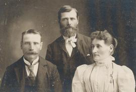 Björn (1856-1938), Guðmundur (1857-1912) og Þuríður (1866-1956) Þórðarbörn Narfasonar frá Efri-To...