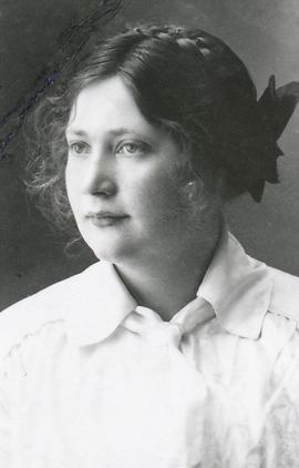 3728-Þuríður Sæmundsen (1894-1967)-bóksali Blönduósi-k 3721