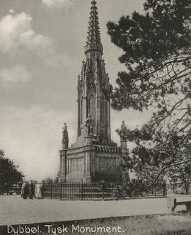 1467-Dybböl (1941-2)-Tysk Monument