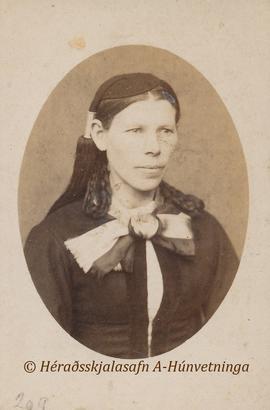 Helga Jónsdóttir (1847-1923) Strjúgsstöðum