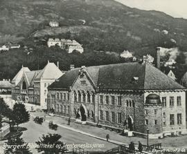 1470-Bergen (1941-2)-Bókasafnið