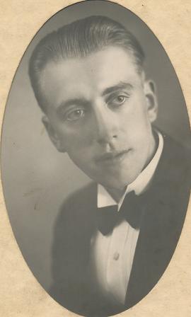 04438-Jón Jóhannesson (1906-1972)-Móbergi