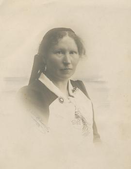 04463-Guðríður Sigurðardóttir Líndal (1878-1932) Holtastöðum