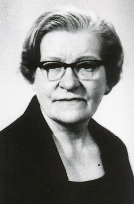 3674-Sólveig Benediktsdóttir Sövik (1912-2010)-skólastjóri Blönduósi-kona 3676