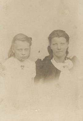 Ingibjörg Þorleifsdóttir (1875-1964) og dr hennar Ingibjörg Jóhannesdóttir (1900-1999) frá Móbergi