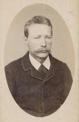 Jón Helgason (1863-1940) Skrapatungu