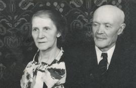 Guðmann Helgason (1868-1949) og Guðrún Jónsdóttir (1881-1949) Snæringsstöðum Svínadal