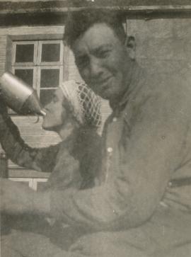 Arnþór Árnason (1904-1983) kennari, Helga kona hans