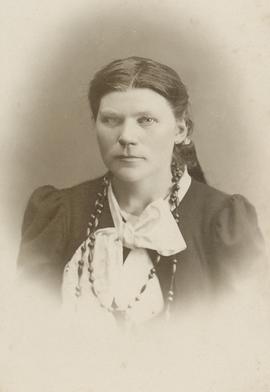 3124-Rósa Erlendsdóttir (eða Sigvaldadóttir).