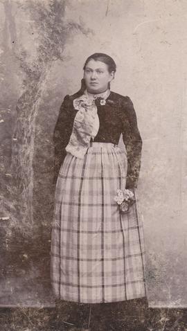 1353-Hallfríður Sigurðardóttir (1873-1928) Skúfi