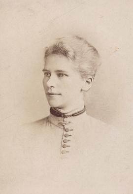 04794-Júlíana Friðriksdóttir Gilson (1859-1955)-kona Hjartar (Chester) Thordarson raffræðings Chi...