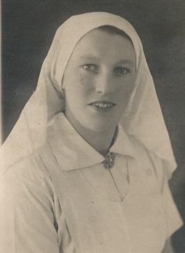 María Karólína Magnúsdóttir (1909-2005) ljósmóðir í Langadal og Skróki
