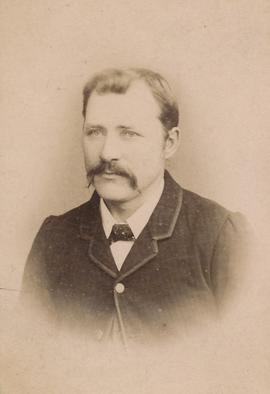 Nikulás Helgason (1858-1931) Skeggjastöðum ov